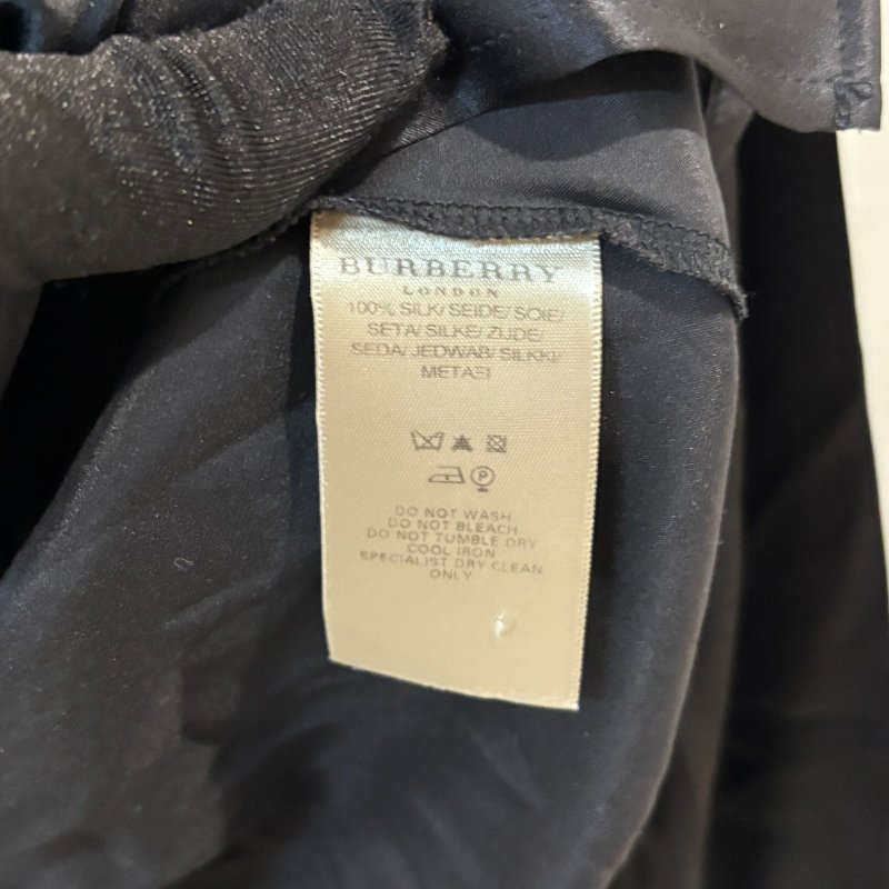 【美收精品】BURBERRY 黑色緞面長袖襯衫 4-220【隔月月中將轉賣至日本 上架期限30天】-3