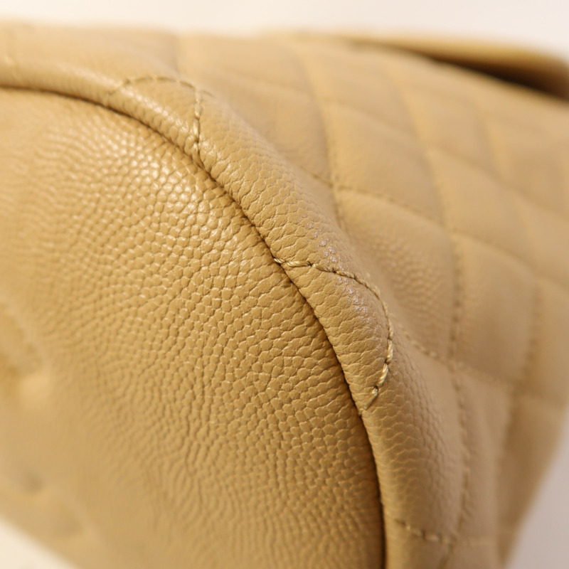 CHANEL 牛皮皮革Filigree Backpack金扣背包-10