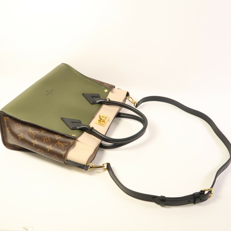 LOUIS VUITTON 牛皮皮革On My Side MM金扣手挽肩背兩用袋-6