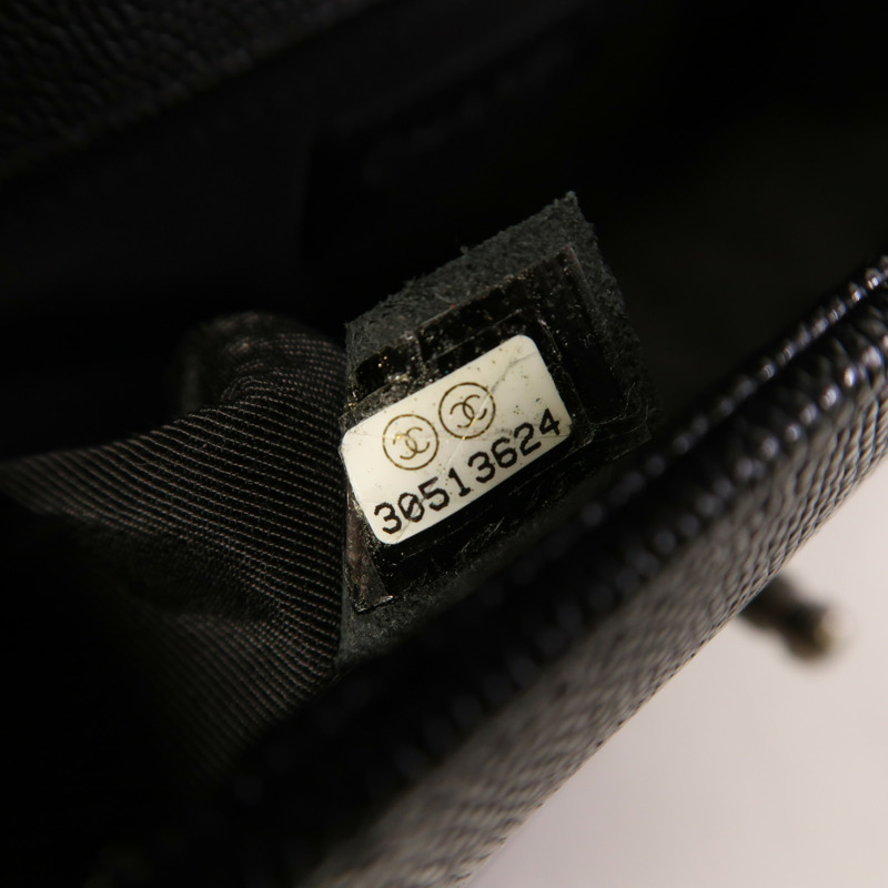 CHANEL 牛皮皮革Boy 20銀扣鏈帶肩背袋-6