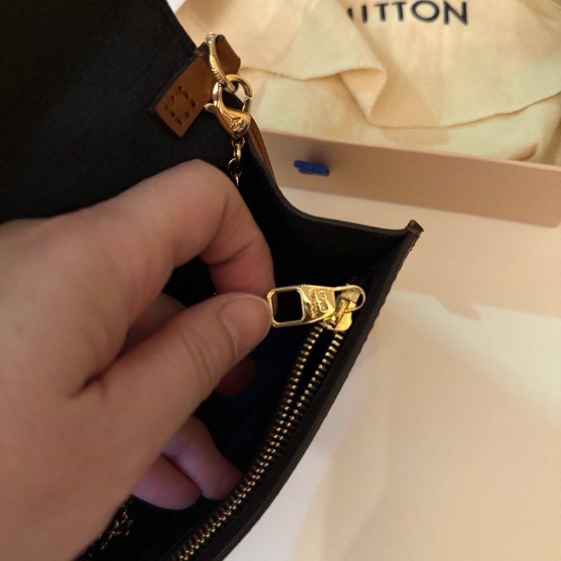 LV dauphine達芙尼 woc鏈帶包-11