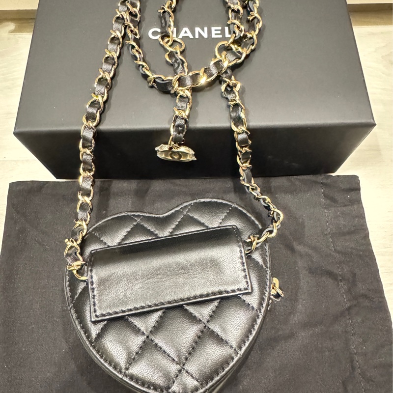 Chanel 25K 愛心腰包-3