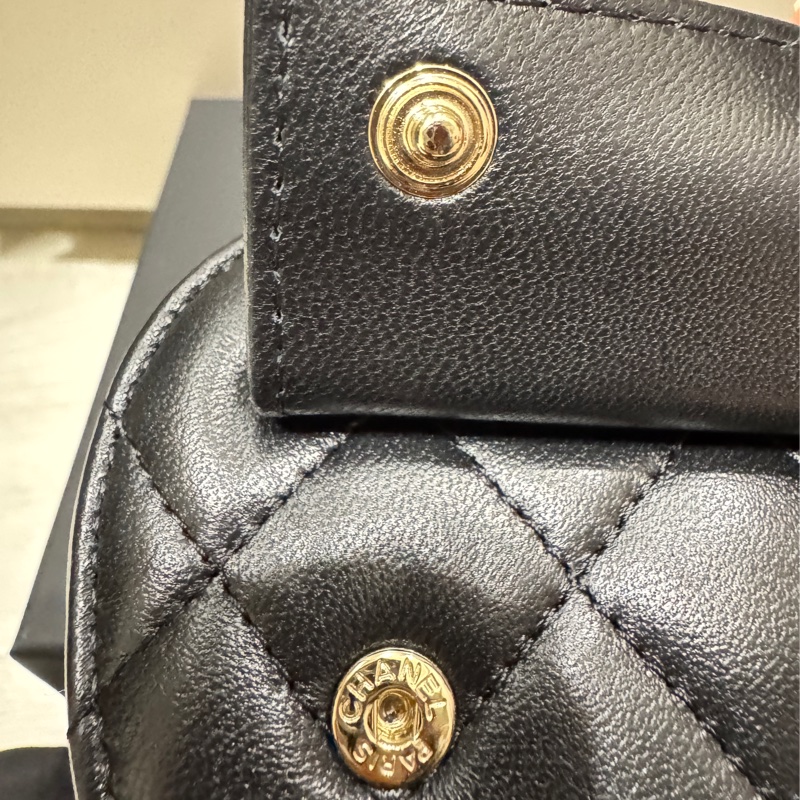 Chanel 25K 愛心腰包-10