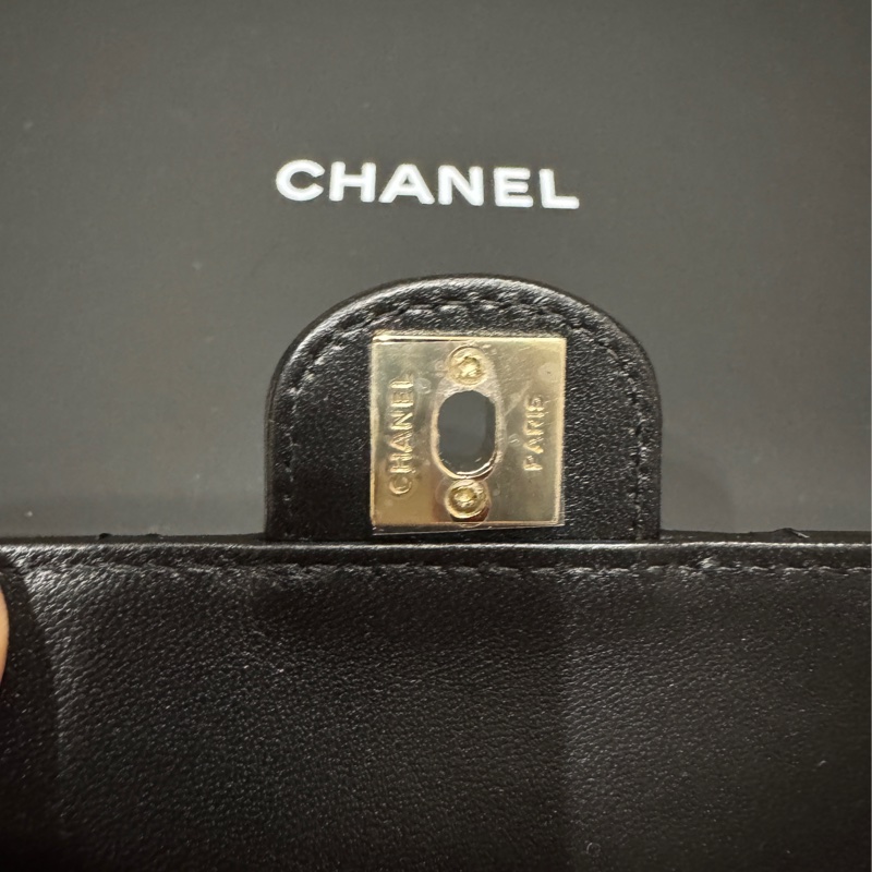 Chanel 25K 愛心腰包-21