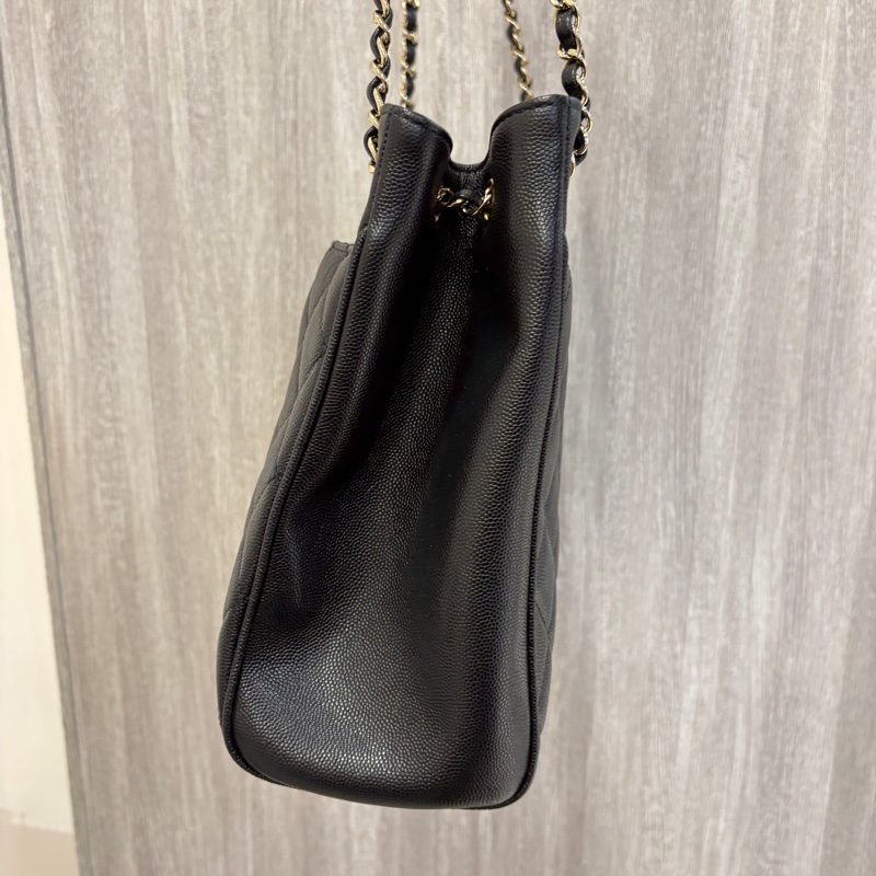 Chanel 黑荔枝淡金托特包-2