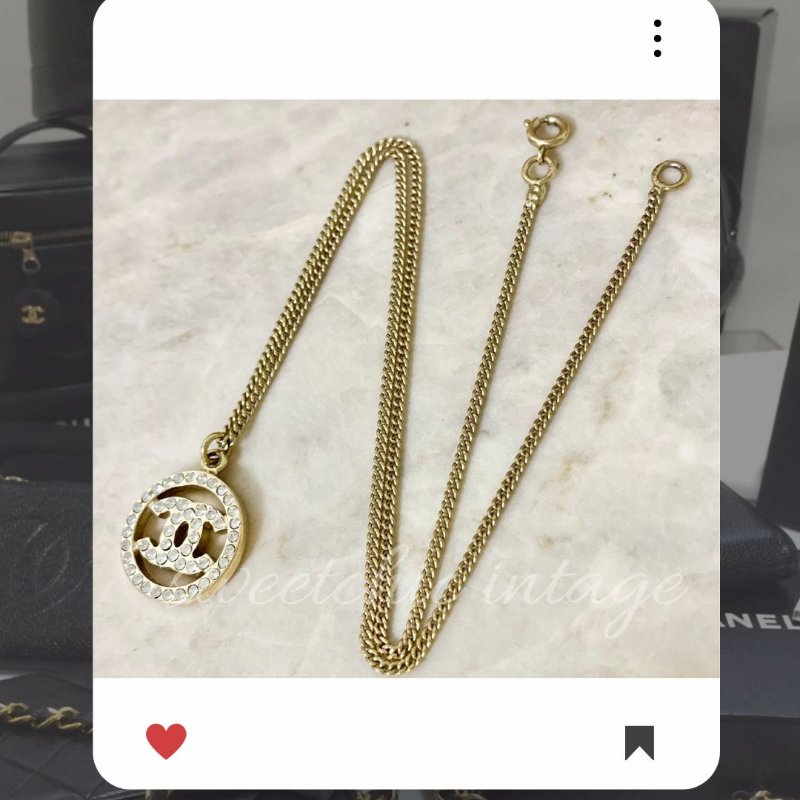 💖 10 月新品上架 🔥💖 ✨超美新到 !香奈兒 Chanel 金色小圓牌水鑽項鍊 🔥 香奈兒熱賣款 香奈兒項鏈 CHANEL NECKLACE-5