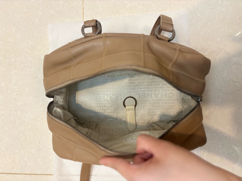 Chanel 奶茶色 冰格 波士頓 腋下包 手提包 vintage-4