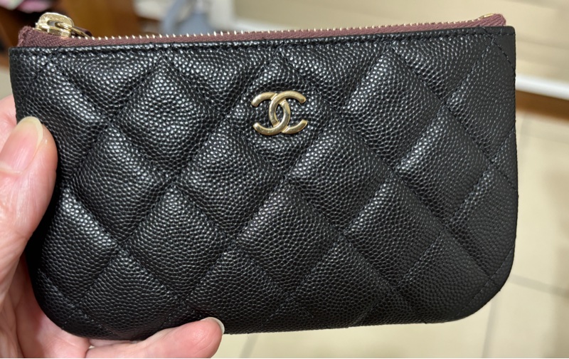 Chanel 黑金一字拉零錢包-6