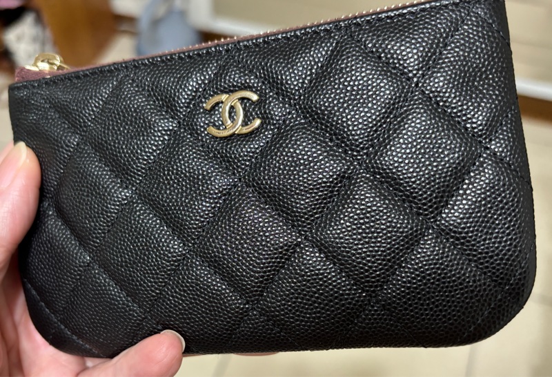 Chanel 黑金一字拉零錢包-7