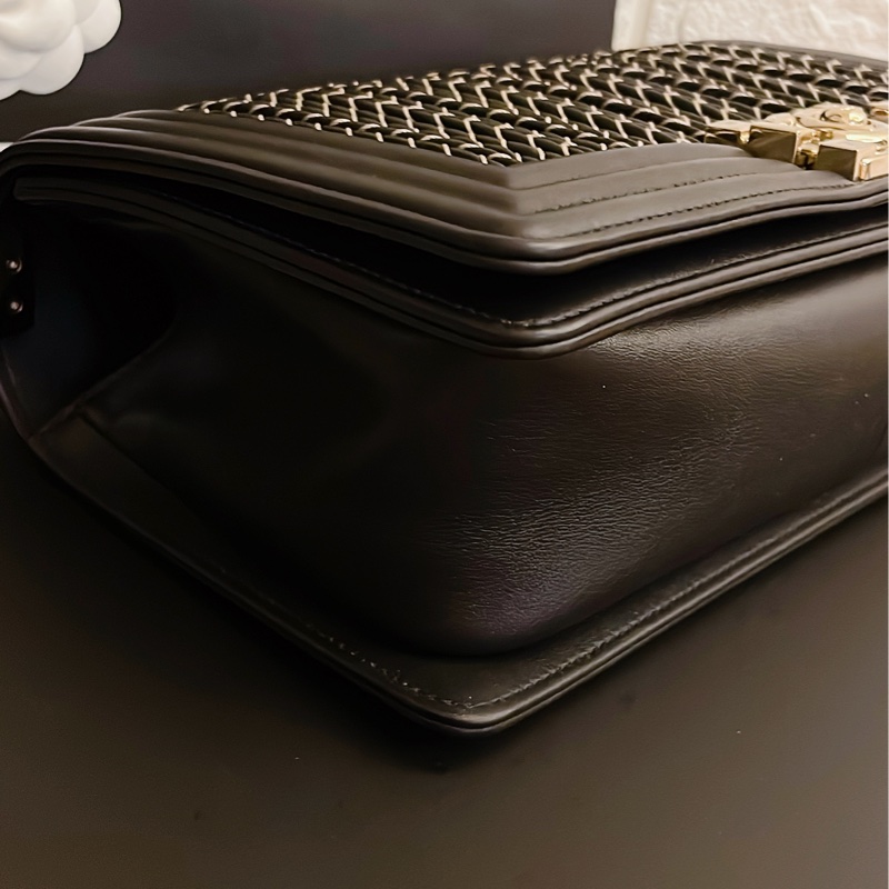 近新平台最低價限量款全配✨ CHANEL 香奈兒 boy限量款黑色牛皮繩皮編織金鍊金釦BOY 25 肩背包 斜背包 兩用包-5