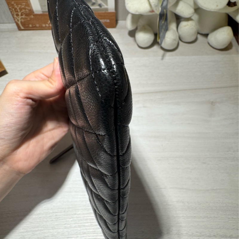 chanel大款 黑色荔枝淡金扣 一字夾零錢包-12