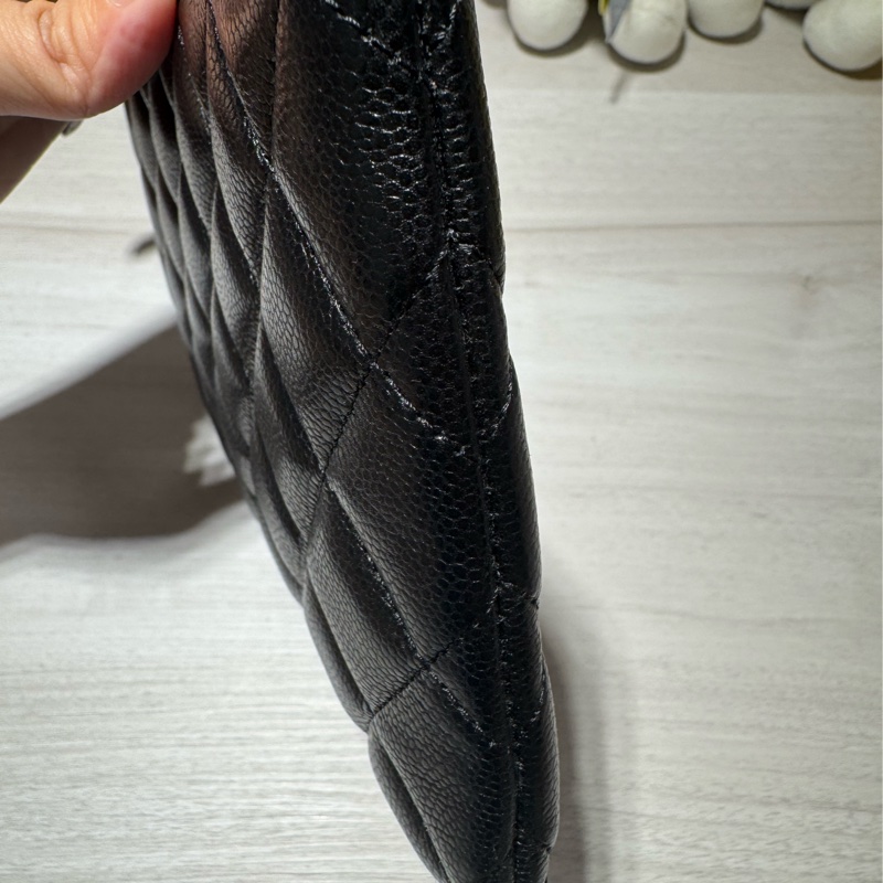 chanel大款 黑色荔枝淡金扣 一字夾零錢包-15