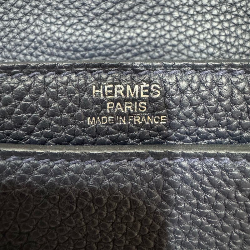 Hermes Steve light junior 郵差包 午夜藍 H082119CK2Z-1