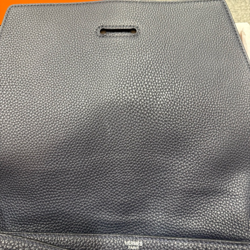 Hermes Steve light junior 郵差包 午夜藍 H082119CK2Z-26