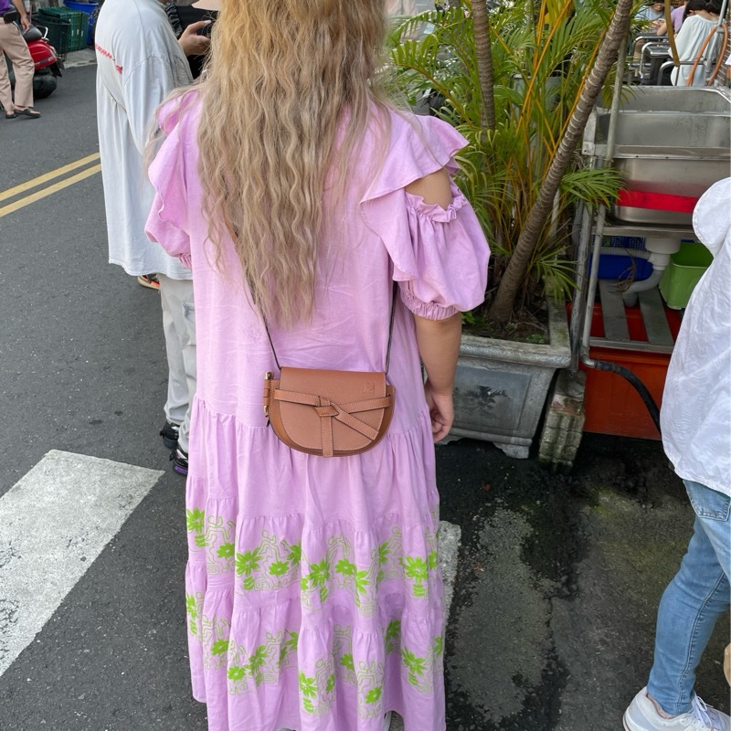 🔥Loewe mini gate馬鞍包荔枝牛皮（胡桃色）-1