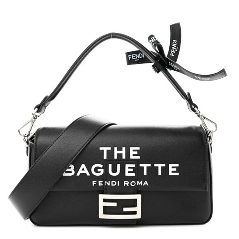 「挑戰全球最低價❗️❓」法棍包25周年系列聯名款！Fendi baguette黑銀限量款，全配