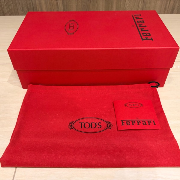 TOD’S法拉利聯名款-12