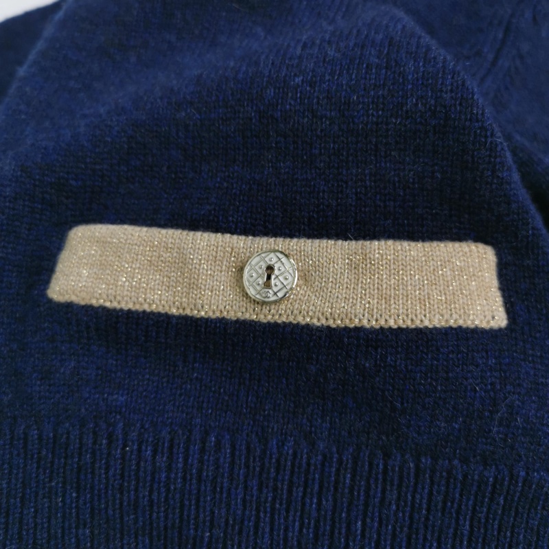 Chanel(17A)毛絨混紡拼色單排扣V領長袖針織衫36碼-2