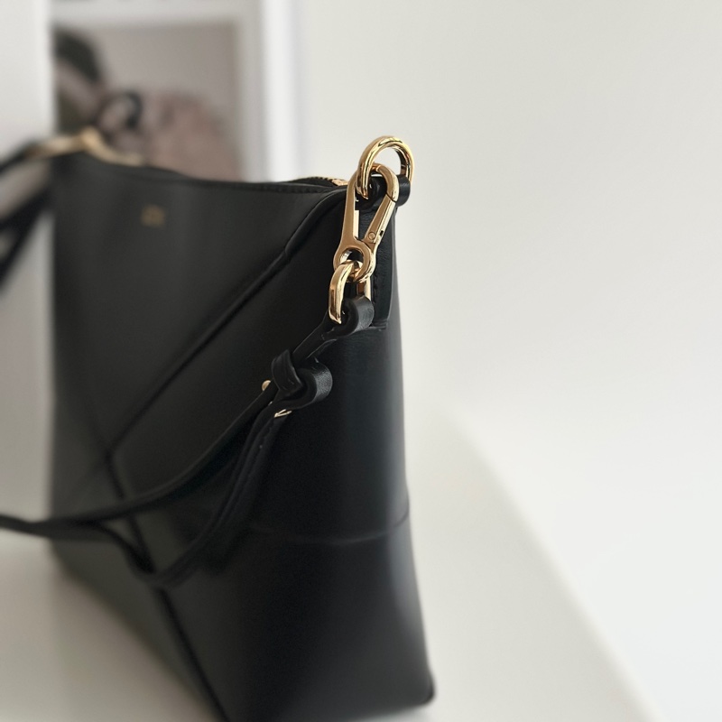 Loewe Puzzle Fold pouch 黑色-6