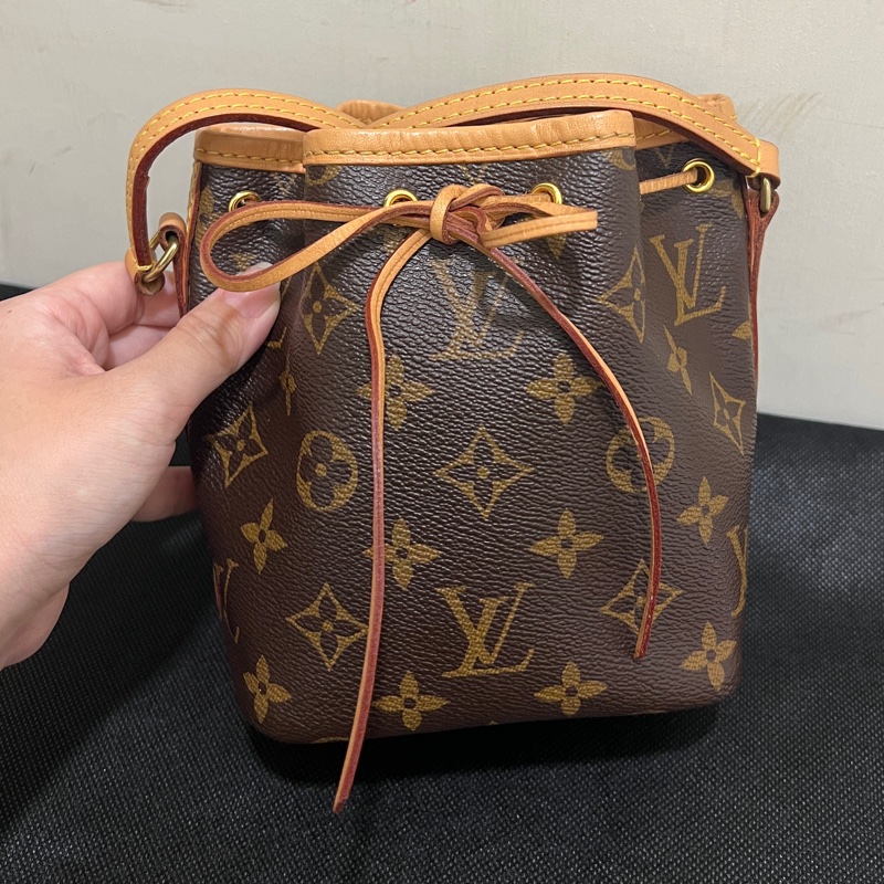 LV 老花NoeNoe束口水桶包-0