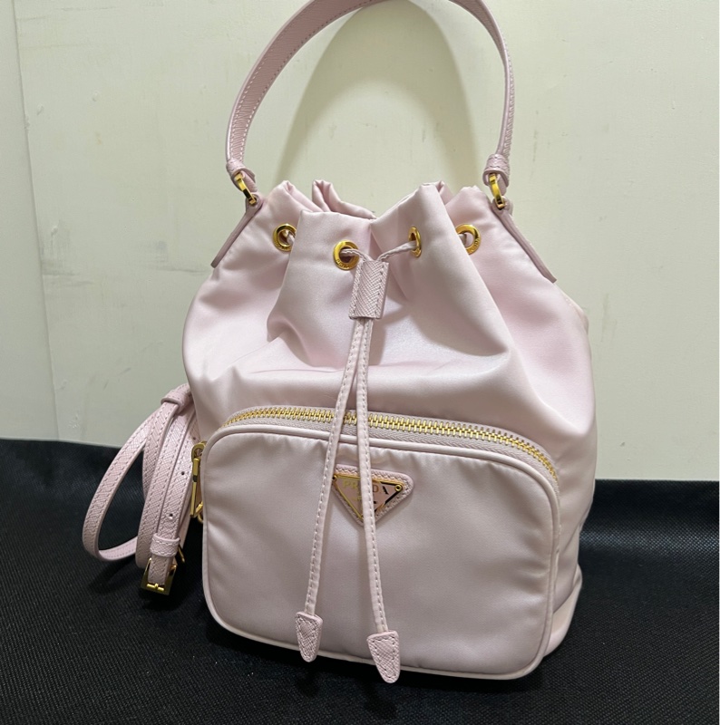 Prada 粉色兩用水桶包-0