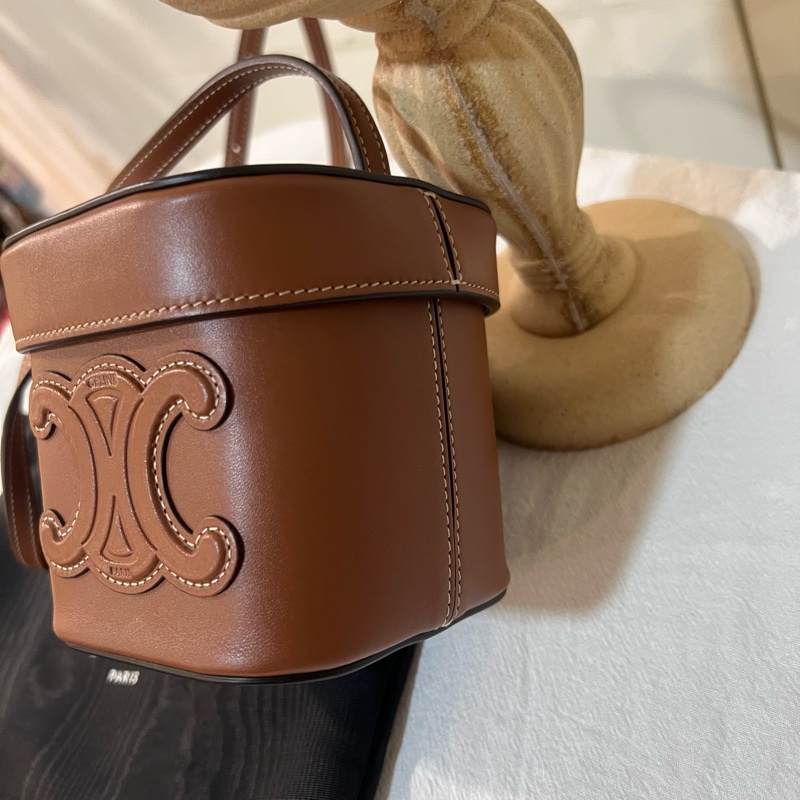 ෆ Celine凱旋門小盒子-6