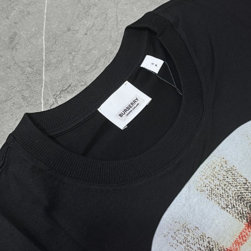 雙11狂歡價🔥經典熊熊上身超可愛！【BURBERRY 巴寶莉】格紋泰迪熊T恤-5