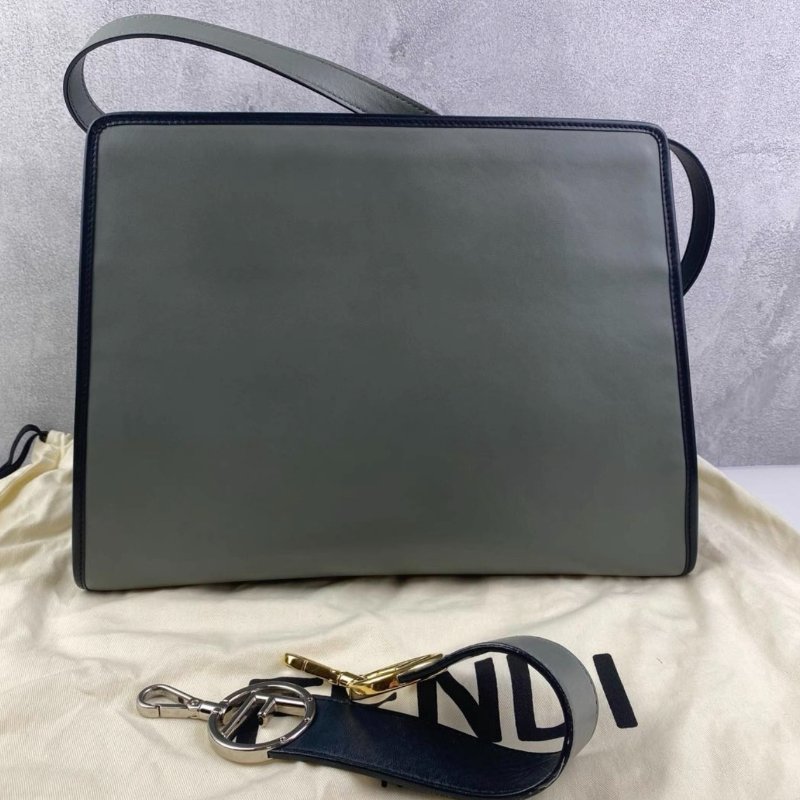 ️Fendi Runaway 深灰色牛皮中號托特包 99新 配件塵袋-5