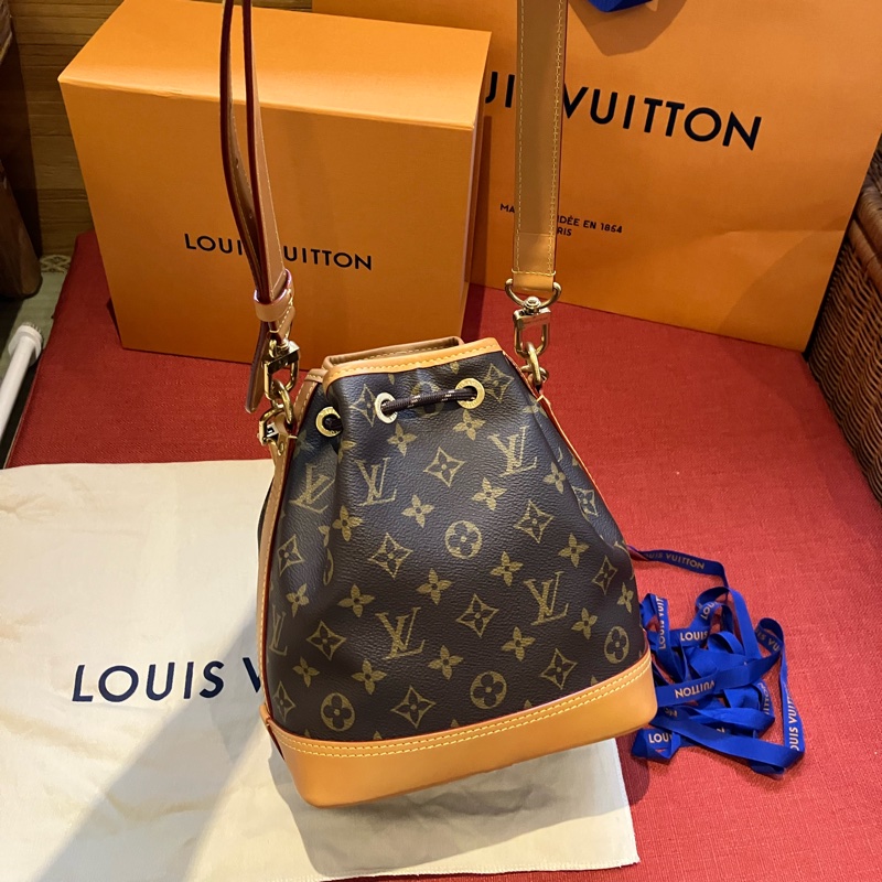 LV mini水桶肩背包-6