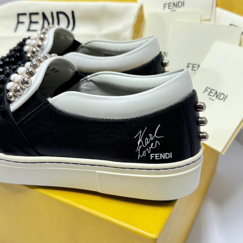 （全新品🎁） FENDI 老佛爺限量聯名款 尺碼35 專櫃37000！-3
