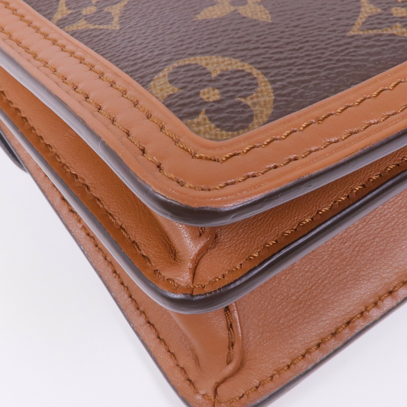 LOUIS VUITTON Monogram Reverse Mini Dauphine金扣肩背袋-7