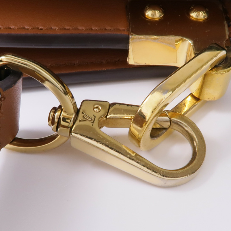 LOUIS VUITTON Monogram Reverse Mini Dauphine金扣肩背袋-18