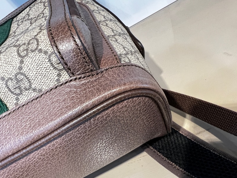 Gucci pvc咖皮邊OphidiaGG霧金釦前口袋後背包-6