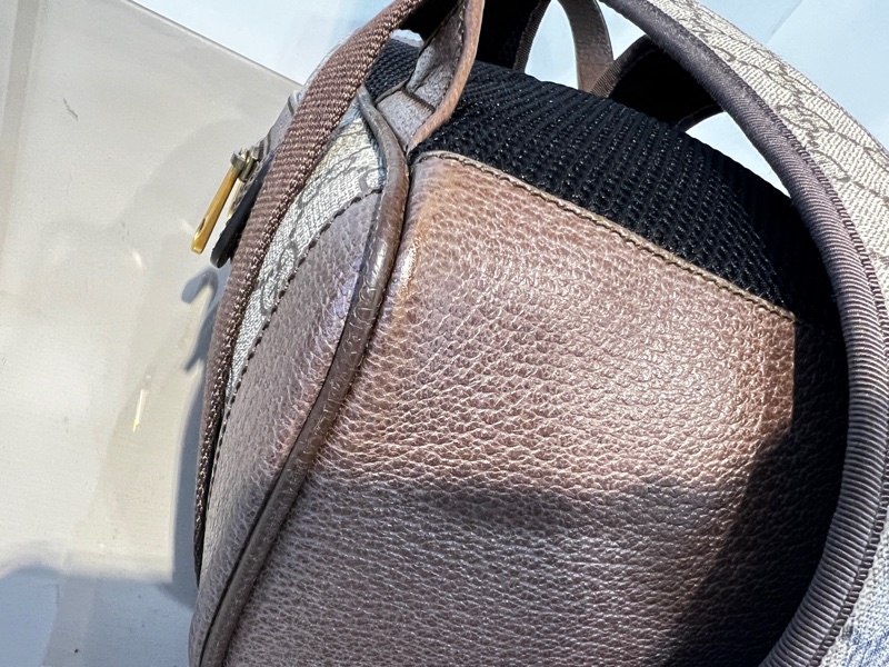 Gucci pvc咖皮邊OphidiaGG霧金釦前口袋後背包-17