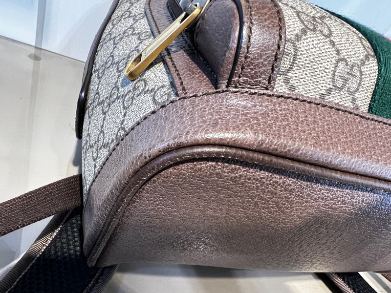 Gucci pvc咖皮邊OphidiaGG霧金釦前口袋後背包-21