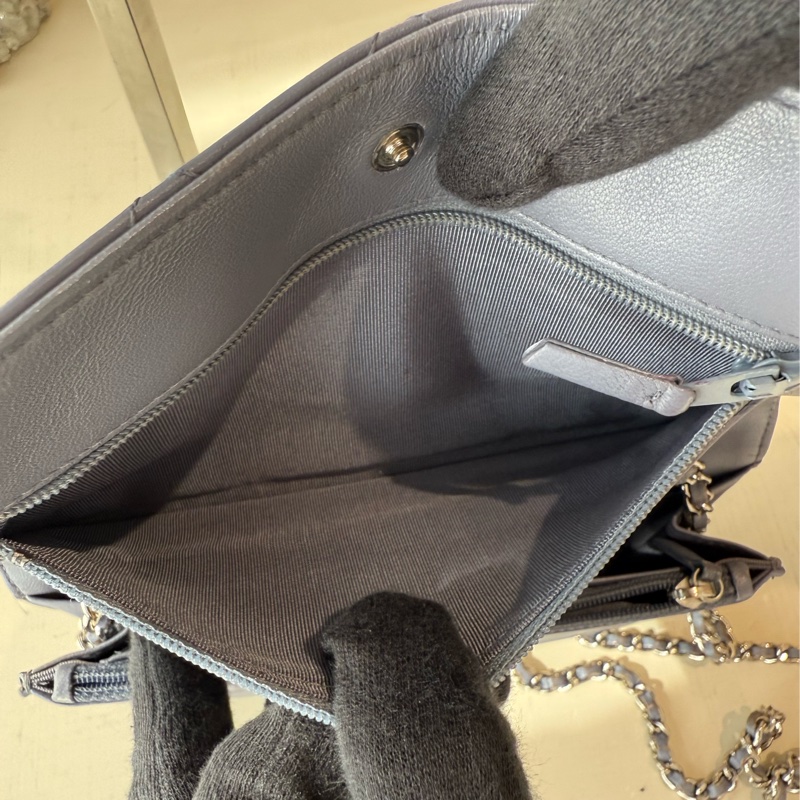 CHANEL 藍灰色菱格紋 WOC 16開-11