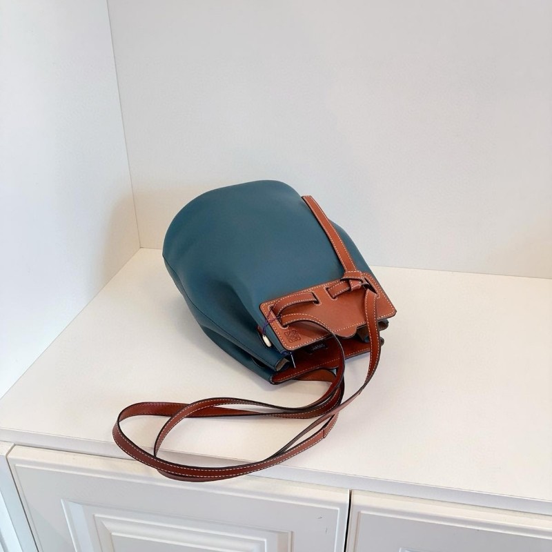 Loewe Lazo Bucket-4