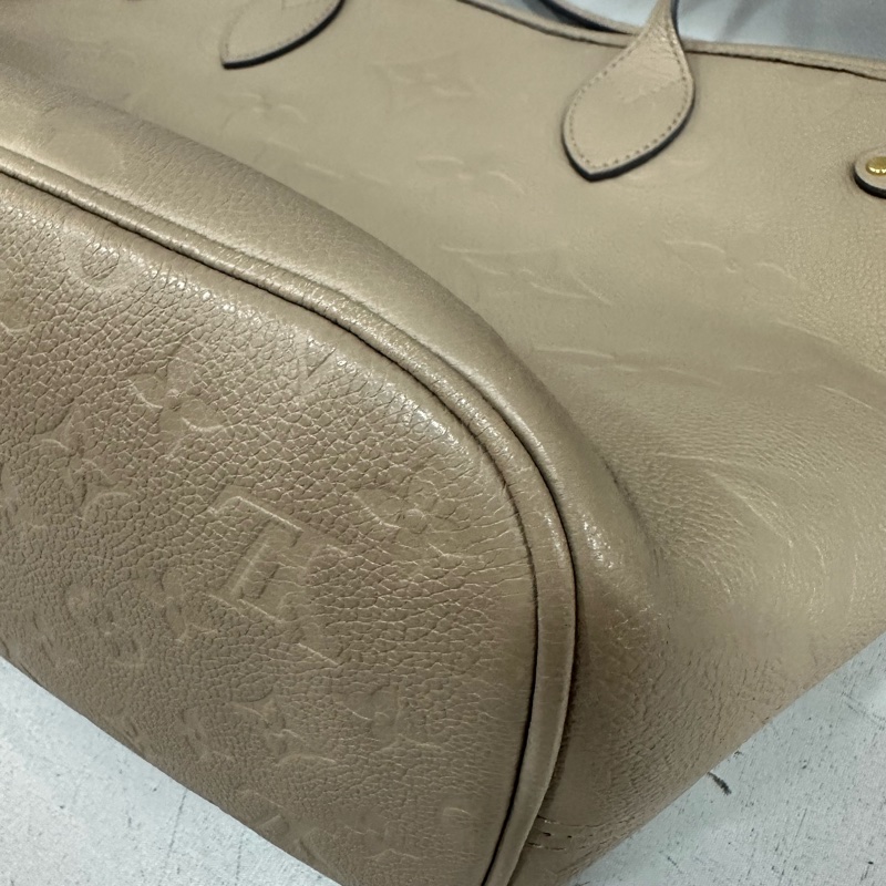 LV m45686 奶茶牛皮壓紋neverfull mm 子母包-6