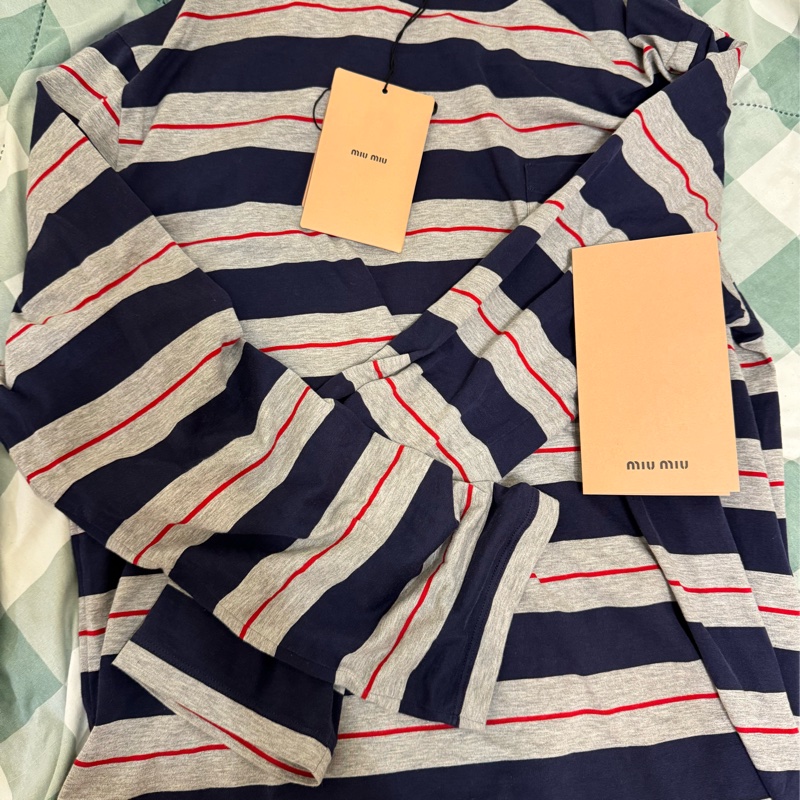 全新miu miu紅藍條紋oversize大T恤衛衣-1