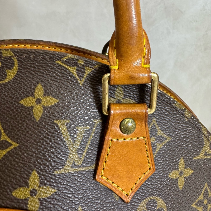 Louis Vuitton Ellipse 老花小號貝殼手提包-22