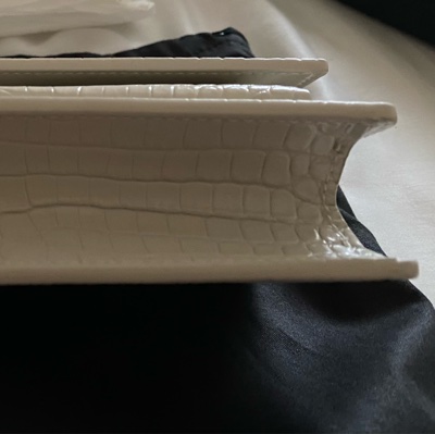 YSL Sunset WOC 白色鱷魚壓紋牛皮～白銀配色-8