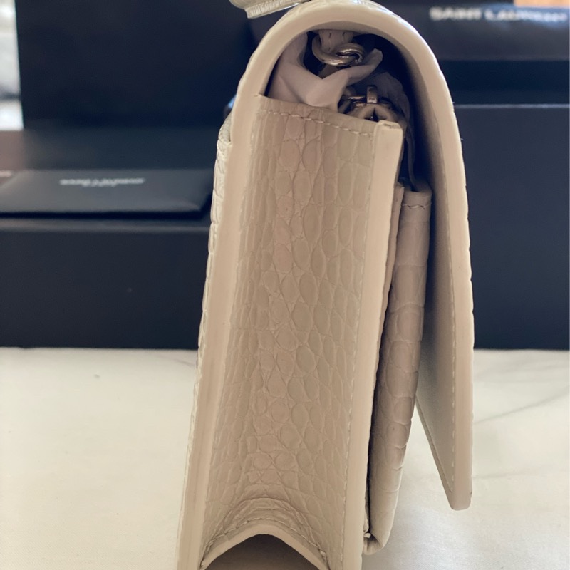 YSL Sunset WOC 白色鱷魚壓紋牛皮～白銀配色-12