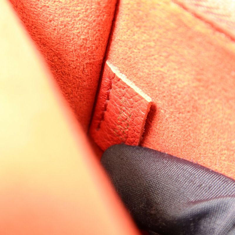 LOUIS VUITTON Monogram Victoire金扣鏈帶肩背袋-9