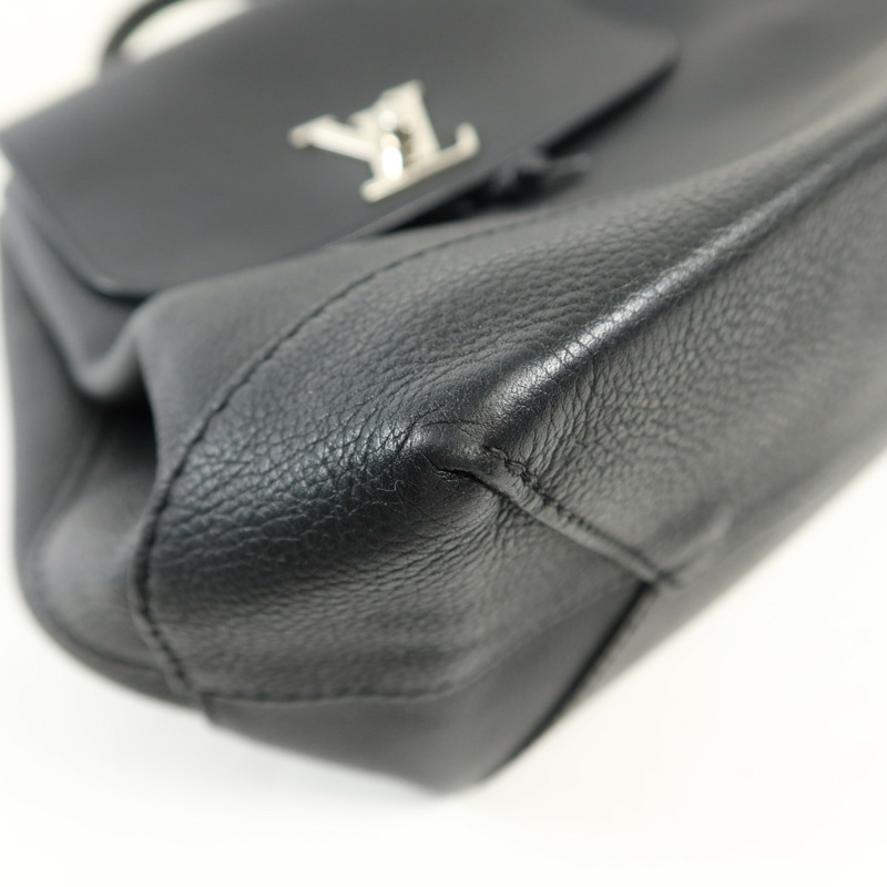 LOUIS VUITTON 牛皮皮革Lock Me Backpack銀扣背包-10