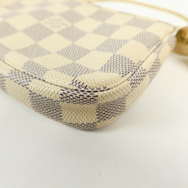 LOUIS VUITTON Damier Azur Mini Pochette Accessories金扣鏈帶手挽袋-12