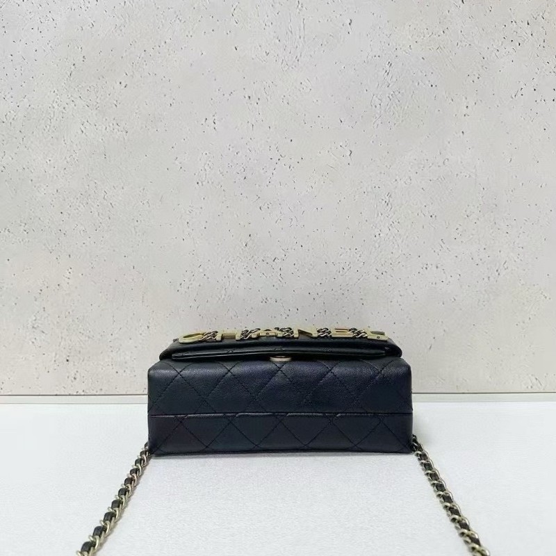 Chanel chain bag small-3