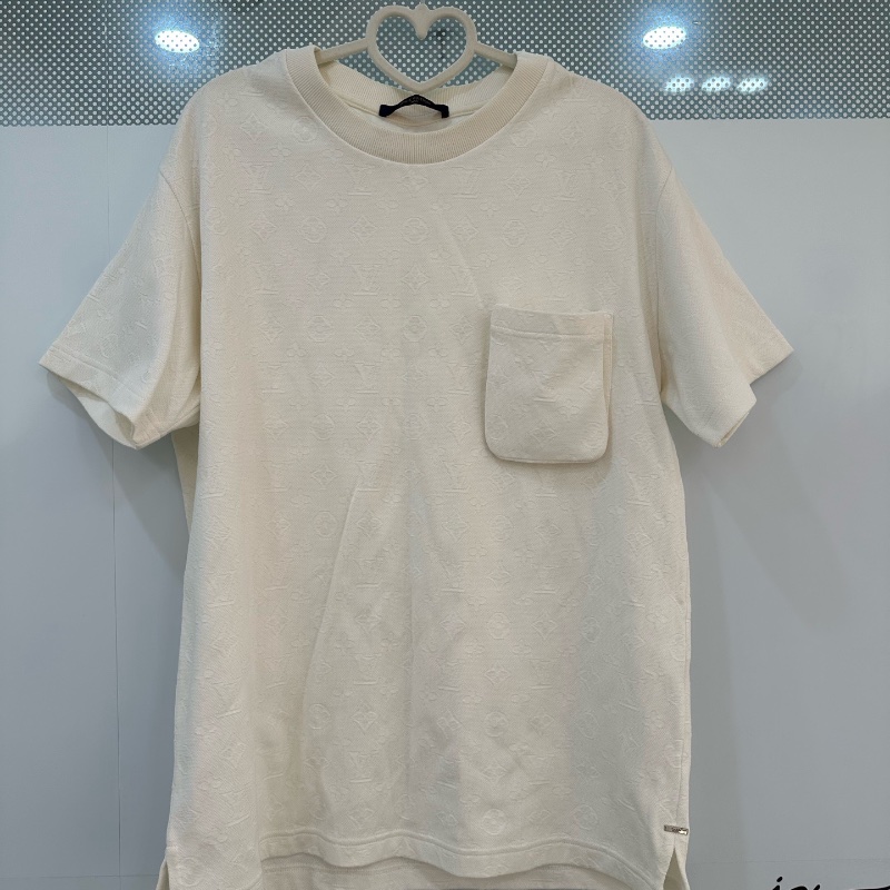 ❤️ LV T恤-0