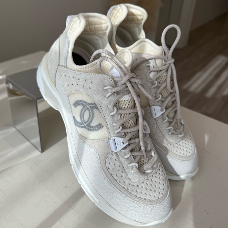 CHANEL 白武士運動鞋 40號 全新品-0