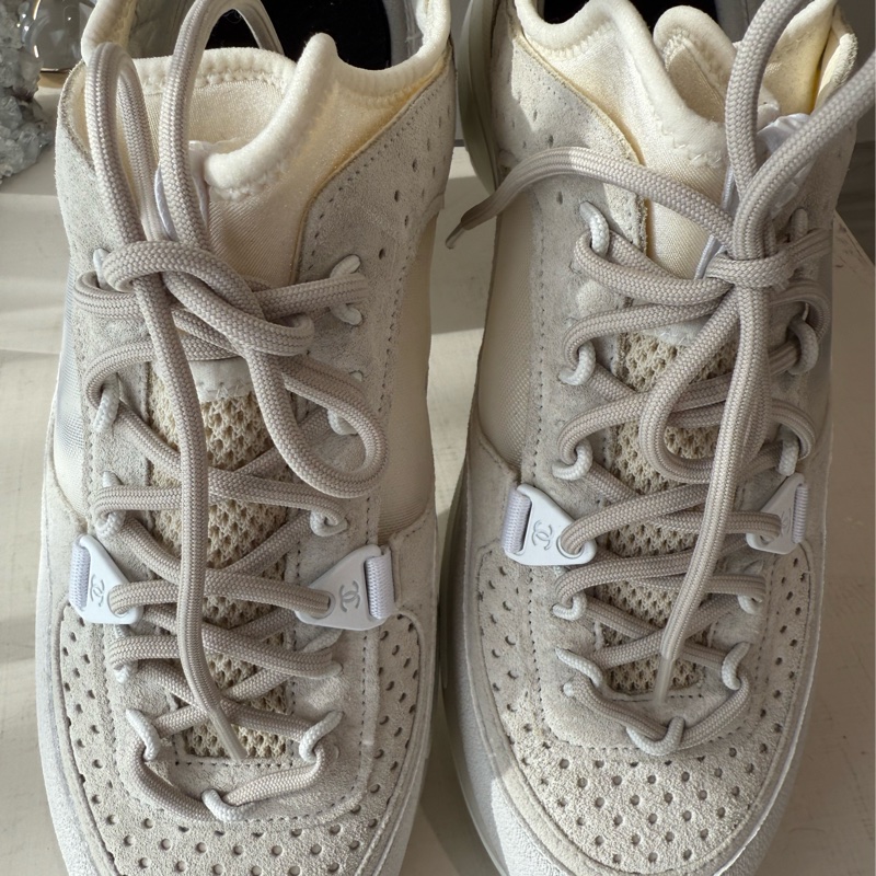 CHANEL 白武士運動鞋 40號 全新品-3