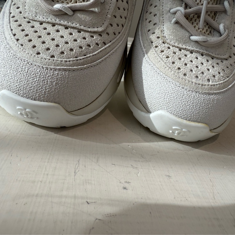 CHANEL 白武士運動鞋 40號 全新品-4